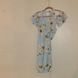 Privacy Please Woman's Light Blue Floral Wrap Midi Dress, Size: S